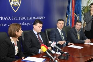 Slika PU_SD/trgovanje ljudima1.JPG